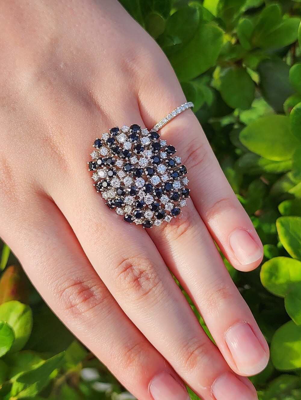 $14,500 Roberto Coin Fantasia 18k Oval Diamond Ring - Picture 13 of 13